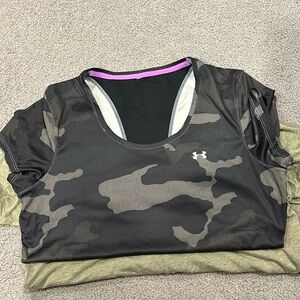 Women’s under armour tops